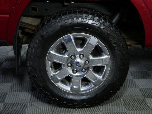 Used 2014 Ford F150 Lariat w/ Lariat Chrome Package image 8