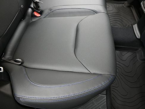 New 2025 Subaru Forester Limited w/ Popular Package image 16