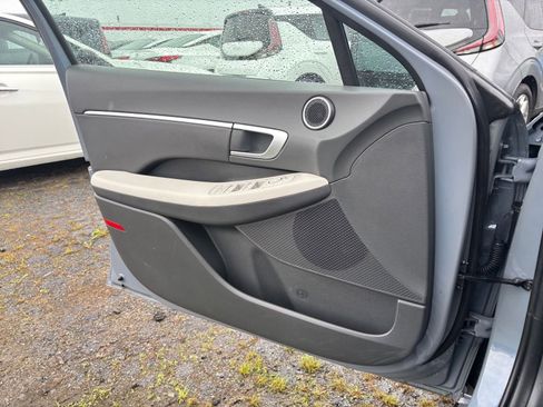 Used 2025 Hyundai Sonata SEL FWD image 18