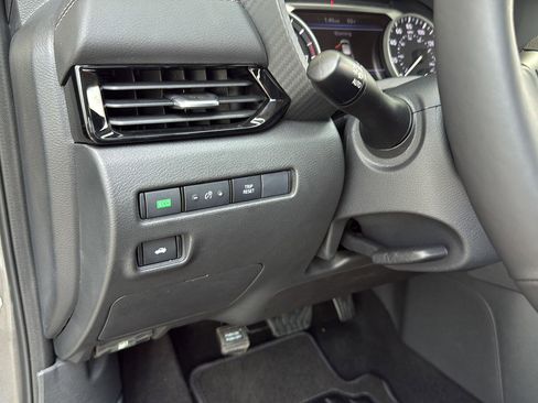 Used 2025 Nissan Sentra SV w/ All-Weather Package image 14