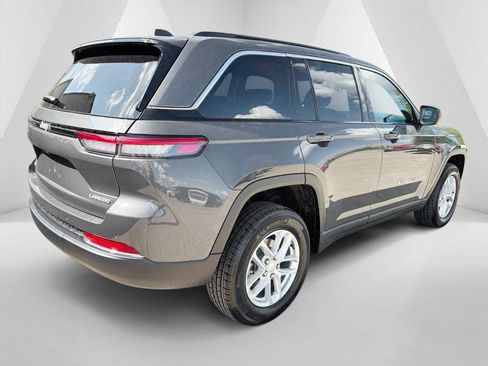 New 2026 Jeep Grand Cherokee Laredo AWD/4WD image 7