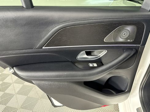 Used 2025 Mercedes-Benz GLE 450 4MATIC Coupe image 24