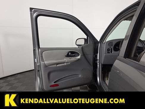 Used 2007 Chevrolet TrailBlazer LS w/ LS Preferred Equipment Group AWD/4WD image 19