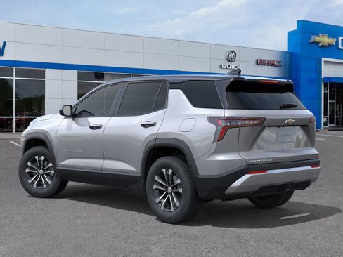 New 2026 Chevrolet Equinox LT w/ Convenience Package II image 3