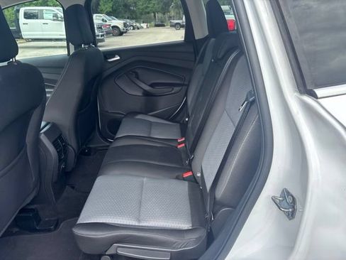 Used 2019 Ford Escape SE FWD image 10