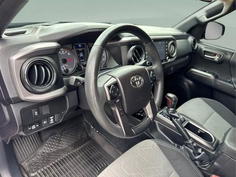 Used 2023 Toyota Tacoma TRD Sport AWD/4WD image 17