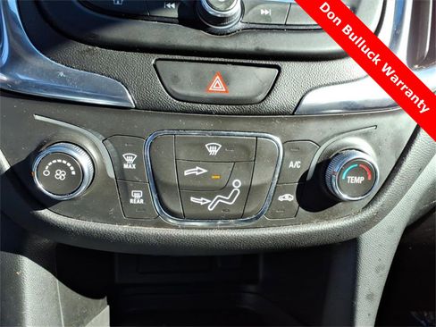 Used 2021 Chevrolet Equinox LT image 19