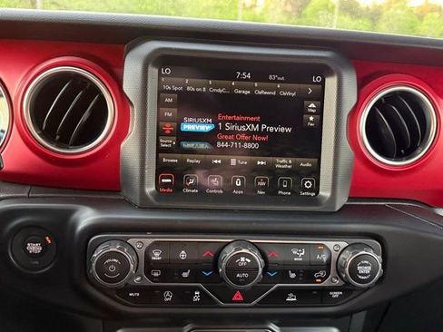 Used 2022 Jeep Wrangler Unlimited Rubicon w/ Cold Weather Group image 19