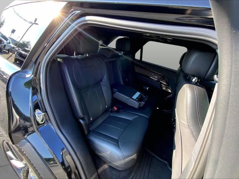 Used 2024 Land Rover Range Rover Sport SE AWD/4WD image 19