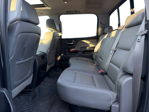 Used 2015 GMC Sierra 2500 SLT w/ Duramax Plus Package AWD/4WD image 9