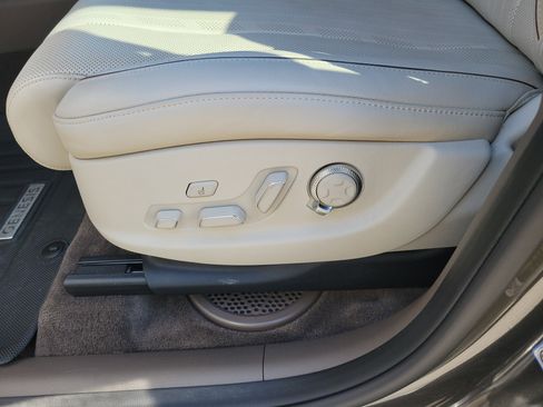 Used 2024 Genesis GV80 3.5T w/ Advanced Package image 9