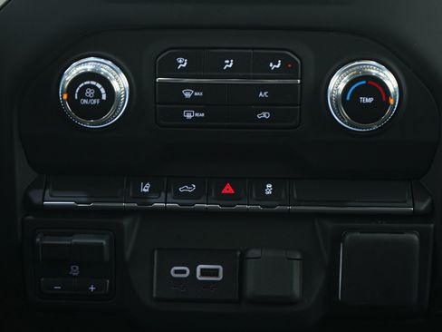 Used 2025 GMC Sierra 2500 Pro image 20