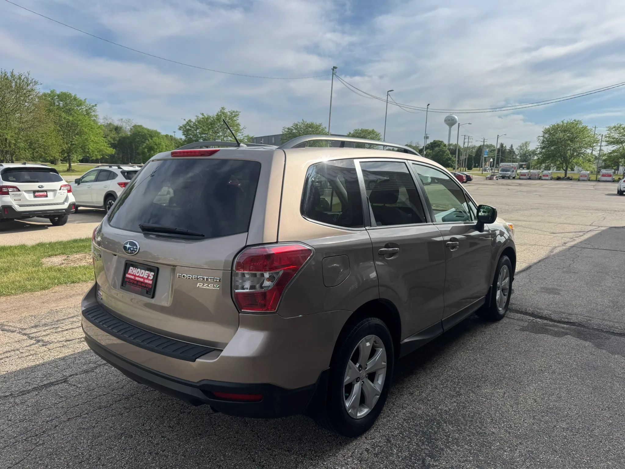Used 2015 Subaru Forester 2.5i Premium w/ All-Weather Package AWD/4WD image 5