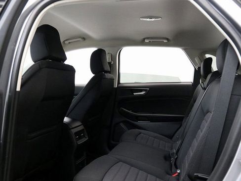 New 2024 Ford Edge SE image 13