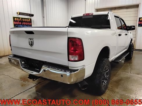 Used 2018 RAM 2500 SLT AWD/4WD image 3