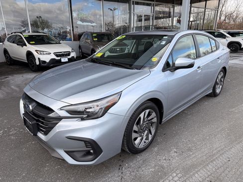 Certified 2025 Subaru Legacy Limited image 9