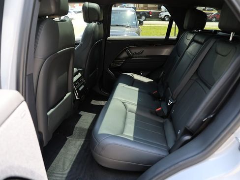 Used 2023 Land Rover Range Rover Sport SE AWD/4WD image 16