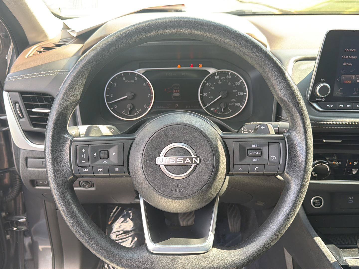 Used 2023 Nissan Rogue S AWD/4WD image 19