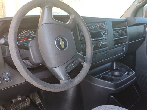 Used 2012 Chevrolet Express 1500 LS image 4