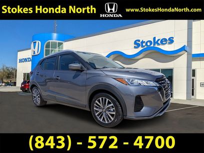 Used 2021 Nissan Kicks SV