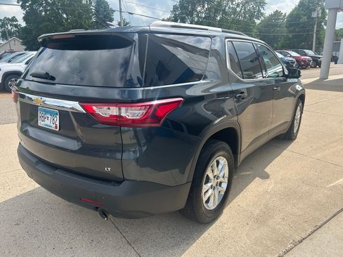 Used 2018 Chevrolet Traverse LT AWD/4WD image 6