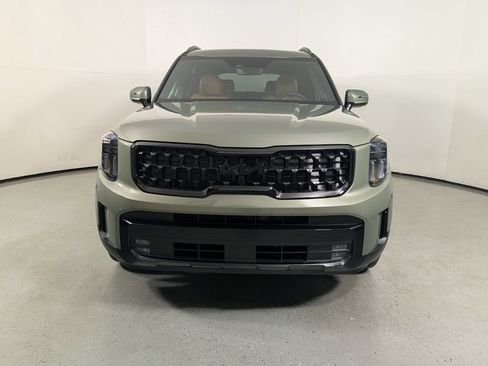 Used 2025 Kia Telluride SX X-Line image 2