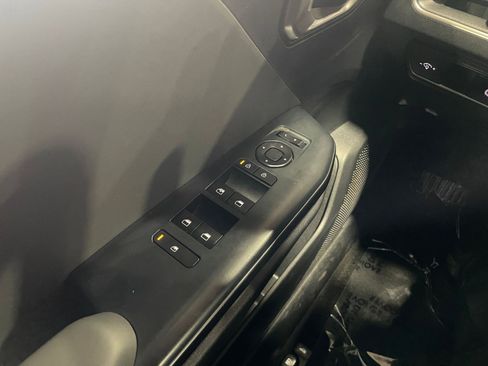 Used 2025 Kia K4 LXS image 18