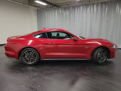 Used 2021 Ford Mustang GT Premium image 9