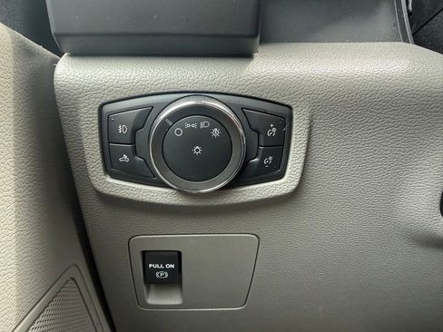 Used 2020 Ford F150 XL w/ Equipment Group 101A Mid AWD/4WD image 18