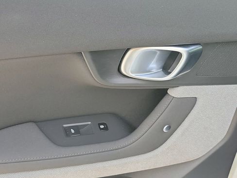 Used 2022 Polestar Polestar 2 Long Range Dual Motor image 12