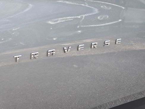 Certified 2023 Chevrolet Traverse LT FWD image 12