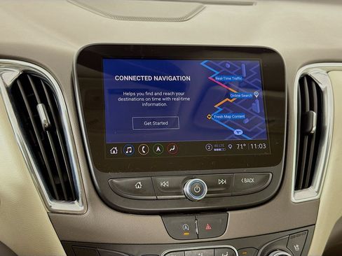 Used 2024 Chevrolet Malibu LT FWD image 13