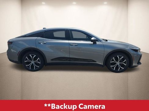 Used 2024 Toyota Crown Limited image 4