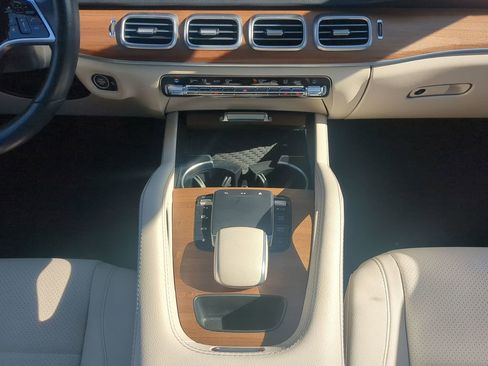 Certified 2024 Mercedes-Benz GLE 350 4MATIC image 9