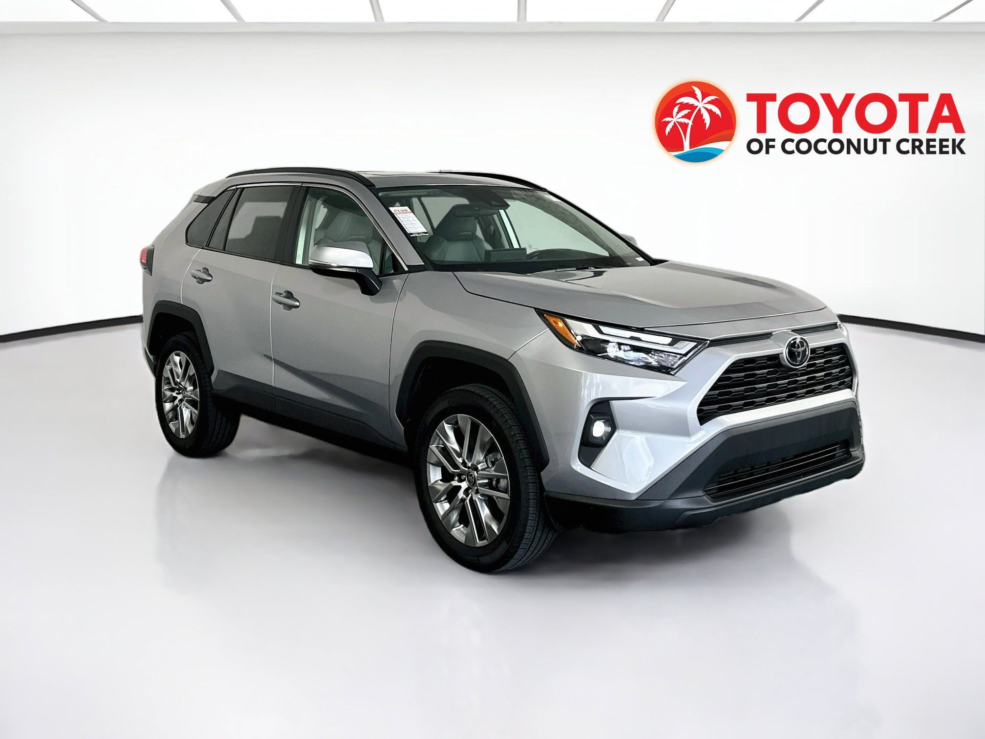 Certified 2023 Toyota RAV4 XLE Premium FWD image 1