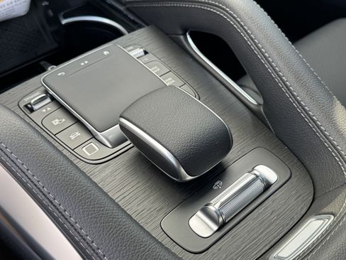 New 2025 Mercedes-Benz GLS 450 4MATIC image 26