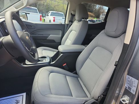 Used 2022 Chevrolet Colorado W/T w/ WT Convenience Package image 24