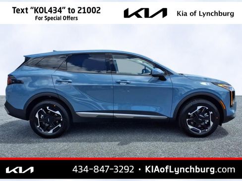 New 2026 Kia Sportage S image 3