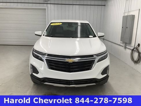 Used 2022 Chevrolet Equinox LT w/ LPO, Floor Liner Package image 2