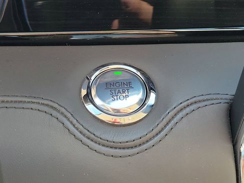 Certified 2022 Lincoln Navigator L Black Label image 35