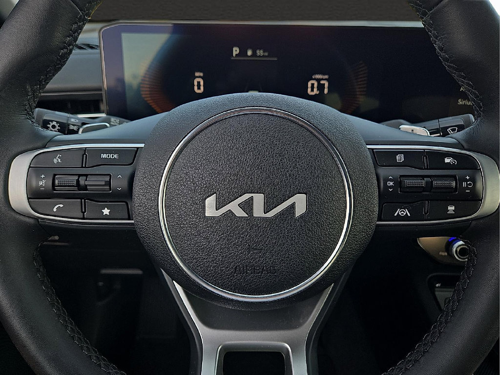 Used 2025 Kia K5 GT FWD image 19