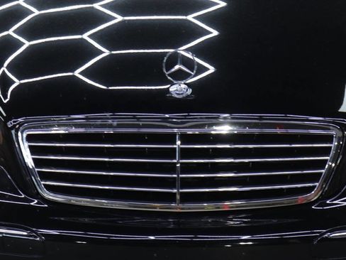 Used 2003 Mercedes-Benz C 230 Sedan image 12