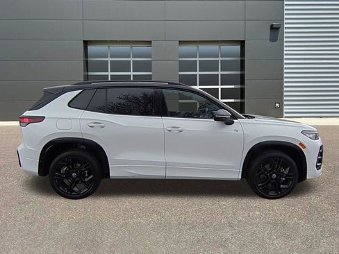 New 2026 Volkswagen Tiguan SE R-Line AWD/4WD image 8