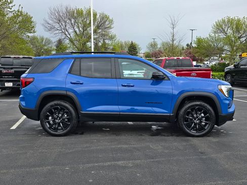 New 2026 GMC Terrain Elevation w/ Elevation Premium Package AWD/4WD image 10