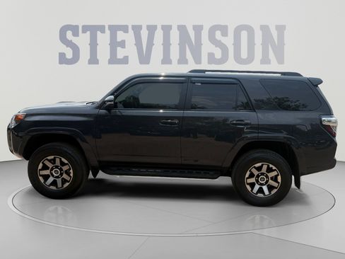 Used 2024 Toyota 4Runner TRD Off-Road Premium w/ Moonroof Package AWD/4WD image 2