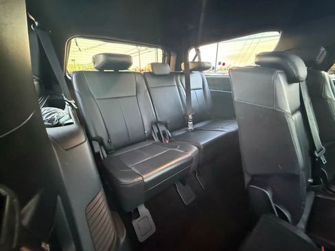 Used 2020 Ford Expedition Max XLT w/ Equipment Group 202A image 51