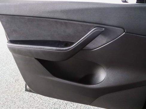 Used 2021 Tesla Model Y Performance AWD/4WD image 19