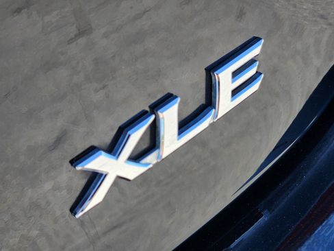 Used 2025 Toyota Camry XLE w/ Premium Plus Package FWD image 12