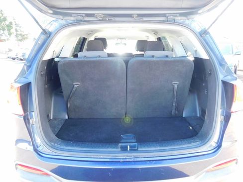 Used 2016 Kia Sorento LX image 5