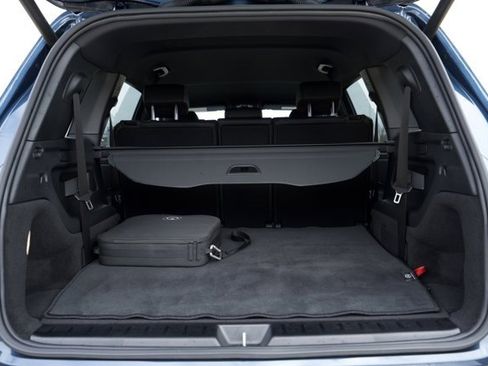 Certified 2023 Mercedes-Benz EQB 300 4MATIC image 19